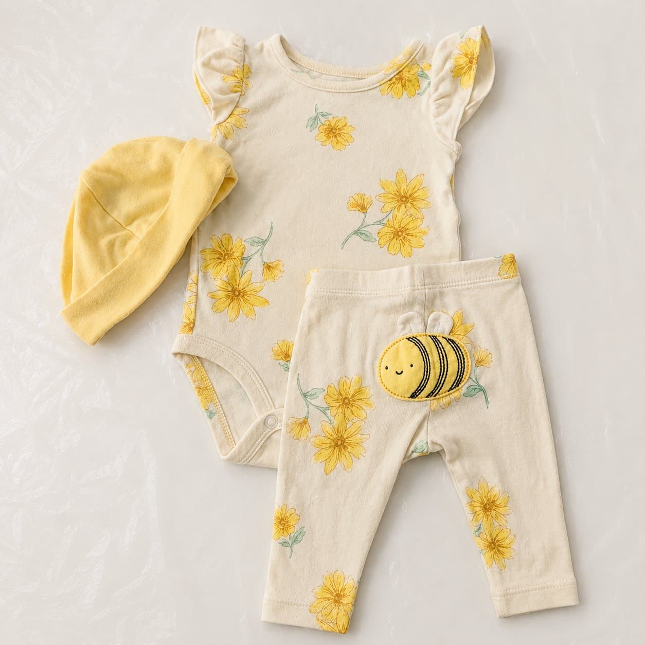 Conjunto Carter's girasoles y abejita 0-3 meses
